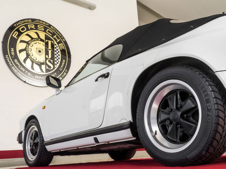 Porsche 911 Carrera 3.2 Speedster