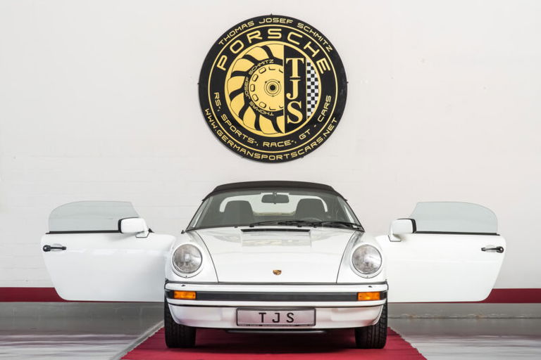 Porsche 911 Carrera 3.2 Speedster