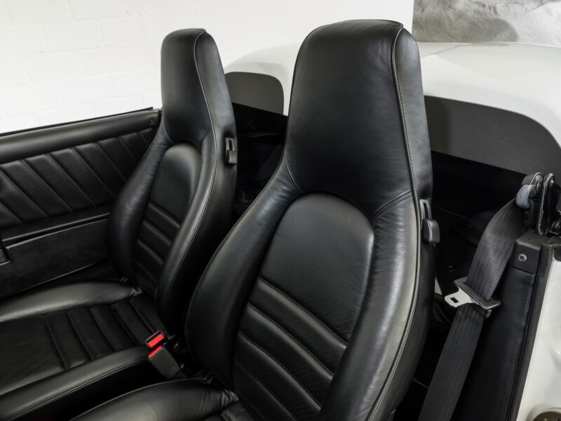 Porsche 911 Carrera 3.2 Speedster