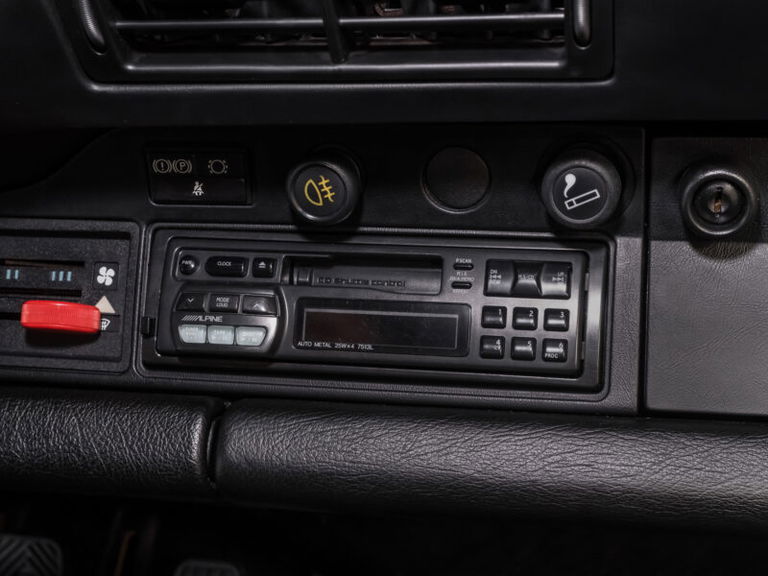 Porsche 911 Carrera 3.2 Speedster