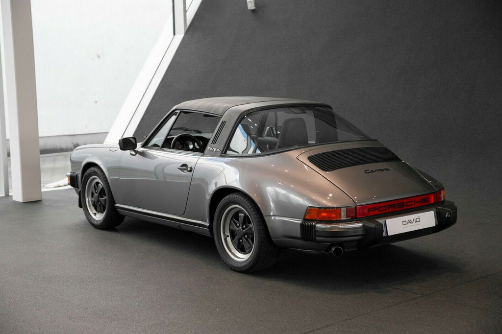 Porsche 911 Carrera 3.2 (KAT)