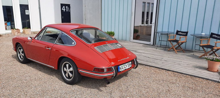 Porsche 911 S (F-Modell)