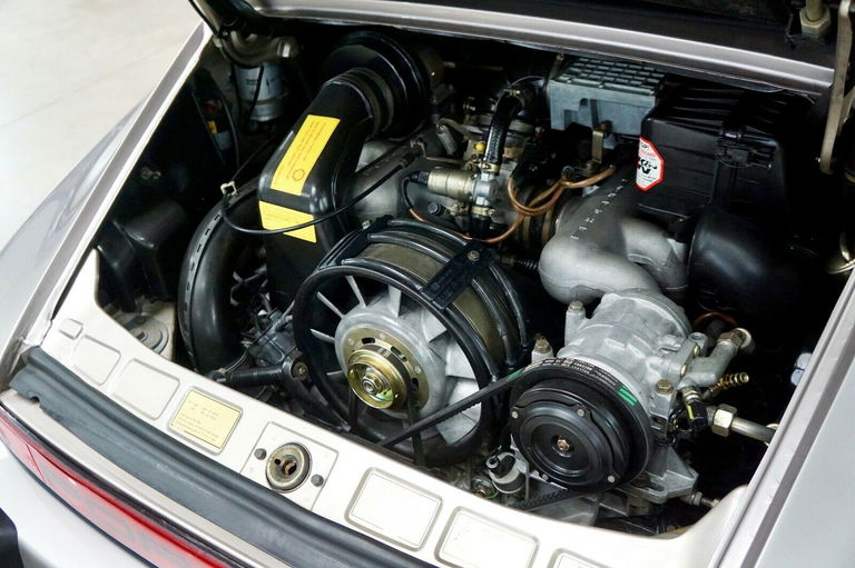 Porsche 911 Carrera 3.2 WTL