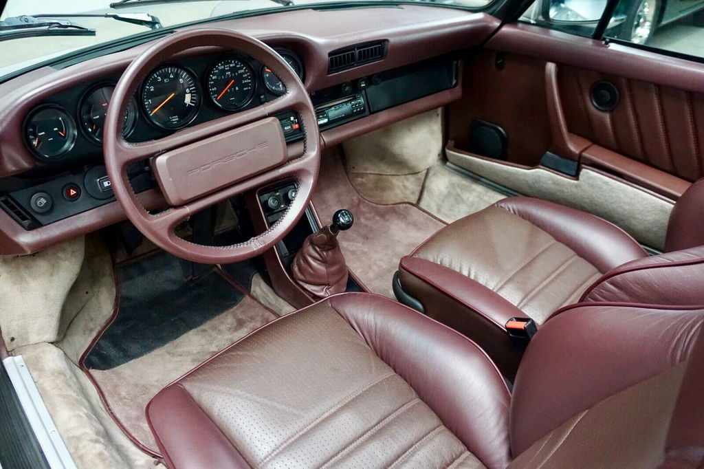 Porsche 911 Carrera 3.2 WTL