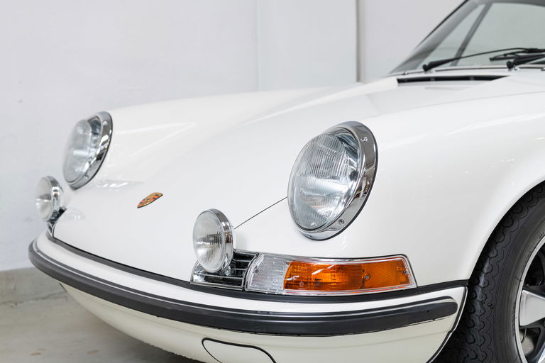 Porsche 911 T