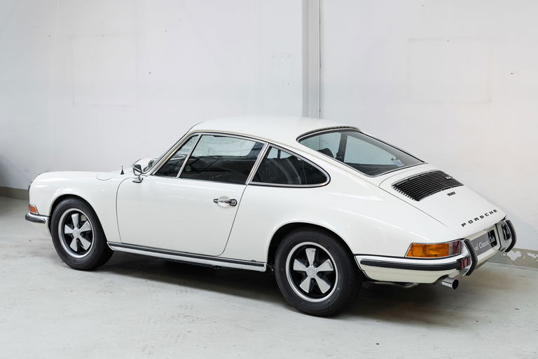 Porsche 911 T