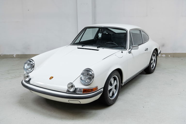 Porsche 911 T