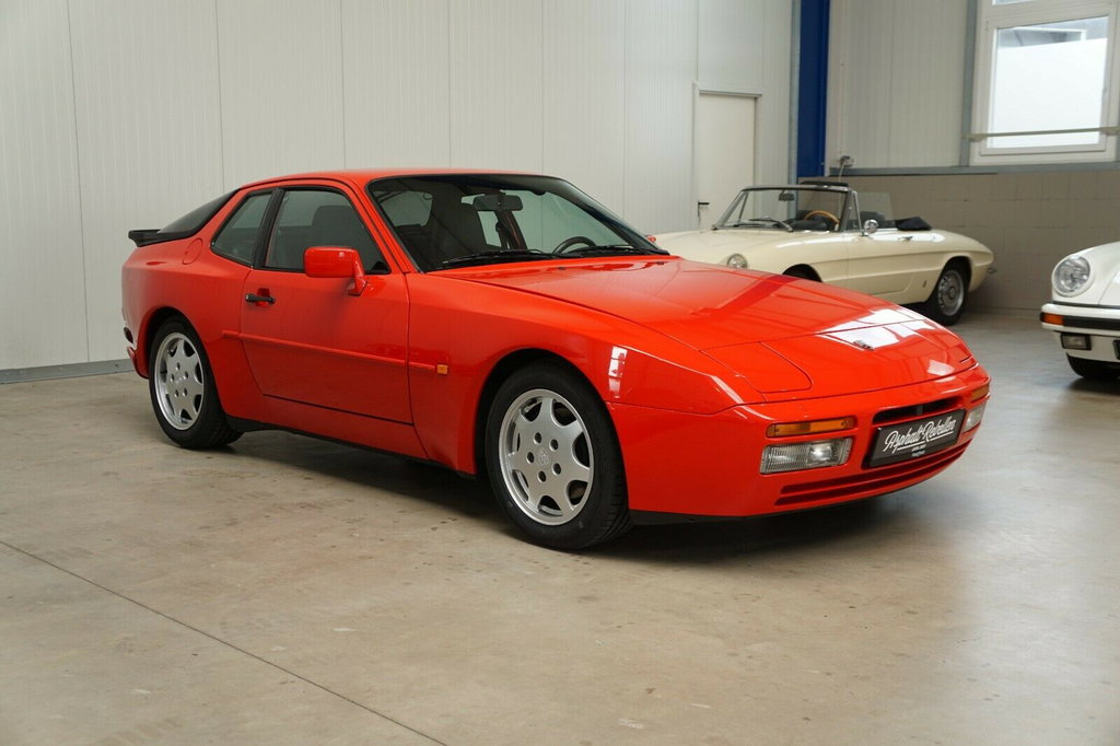 Porsche 944 S2 Coupé