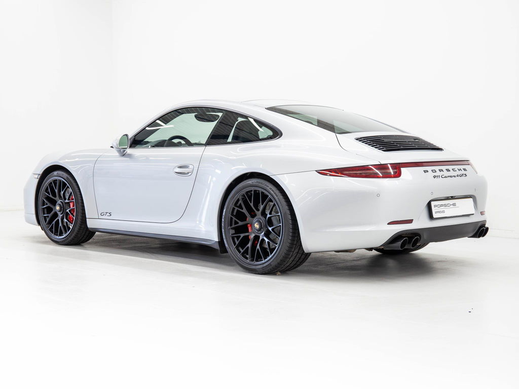 Porsche 991 Carrera 4 GTS