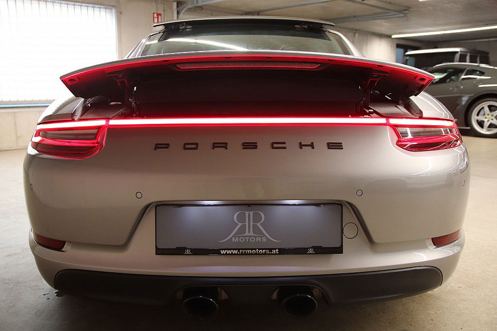 Porsche 991.2 Carrera 4 GTS