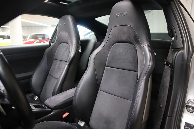 Porsche 991.2 Carrera 4 GTS