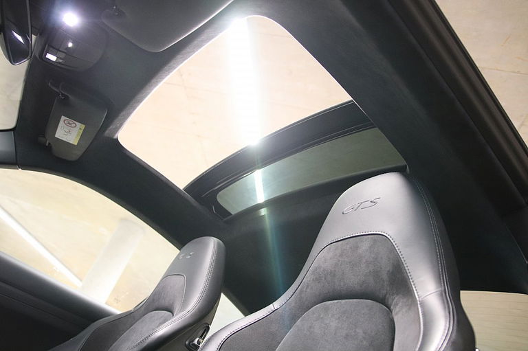 Porsche 991.2 Carrera 4 GTS