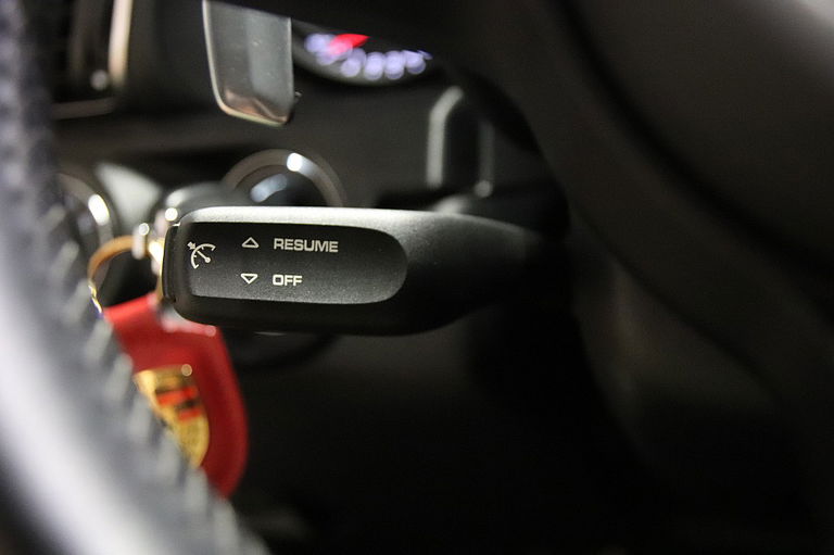 Porsche 991.2 Carrera 4 GTS