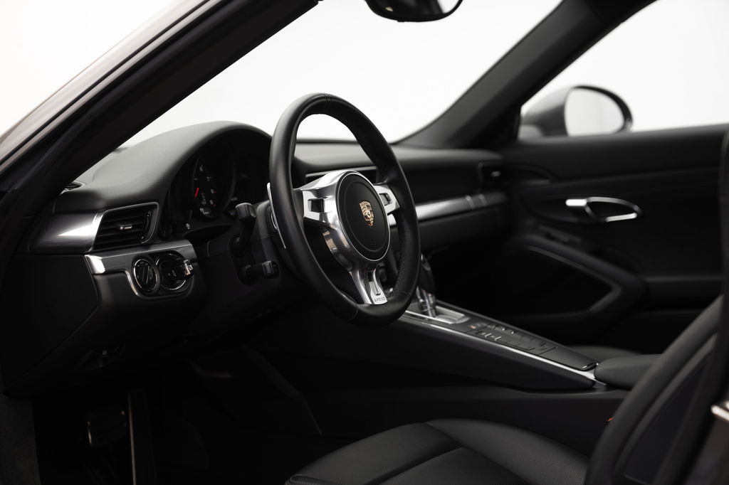 Porsche 991 Carrera 4