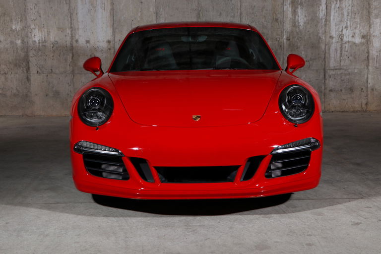 Porsche 991 Carrera GTS