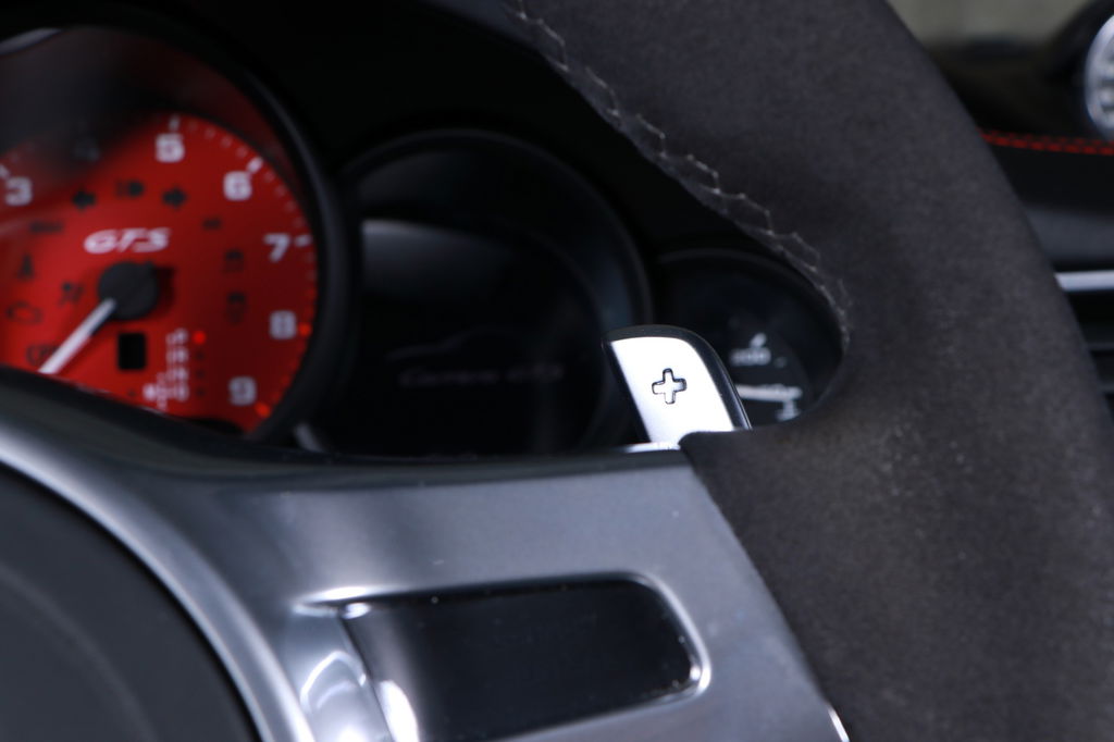 Porsche 991 Carrera GTS