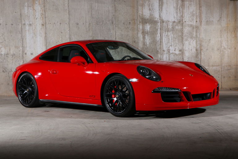 Porsche 991 Carrera GTS