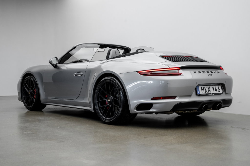Porsche 991.2 Carrera GTS