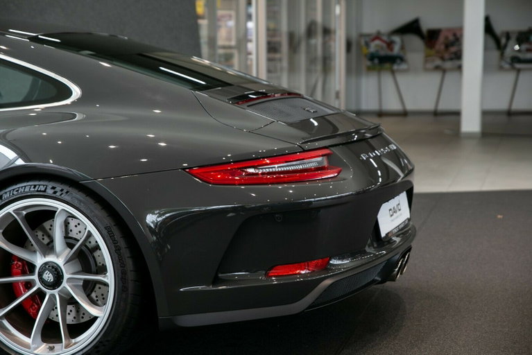 Porsche 991.2 GT3 Touring