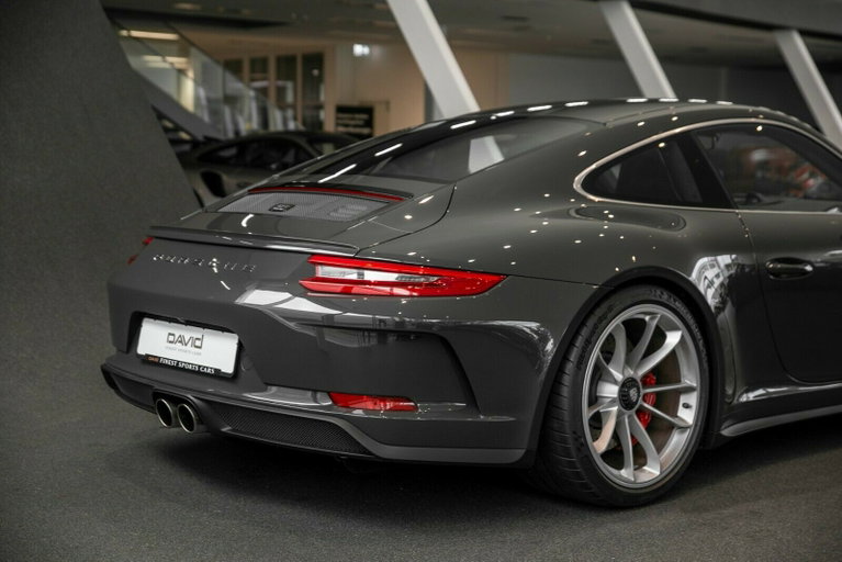 Porsche 991.2 GT3 Touring