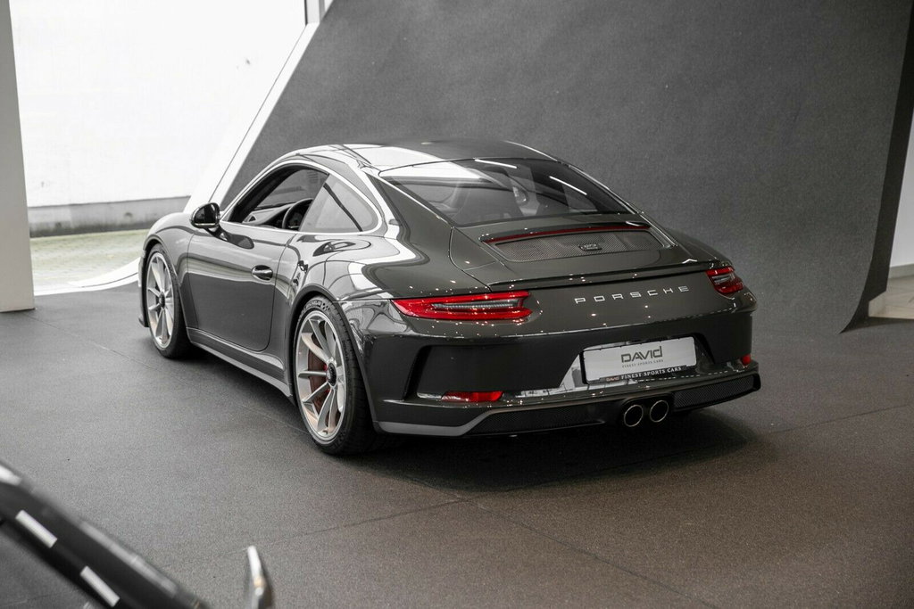 Porsche 991.2 GT3 Touring