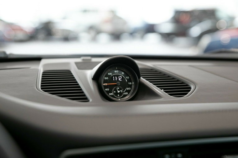 Porsche 991.2 GT3 Touring