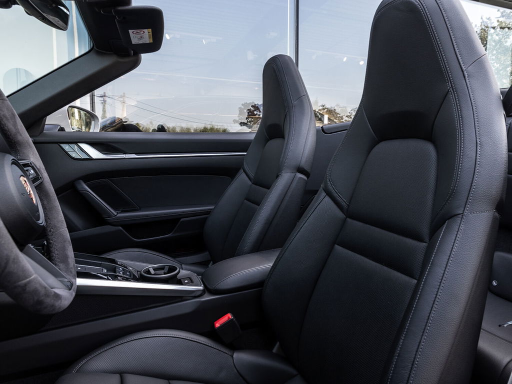 Porsche 992 Carrera S