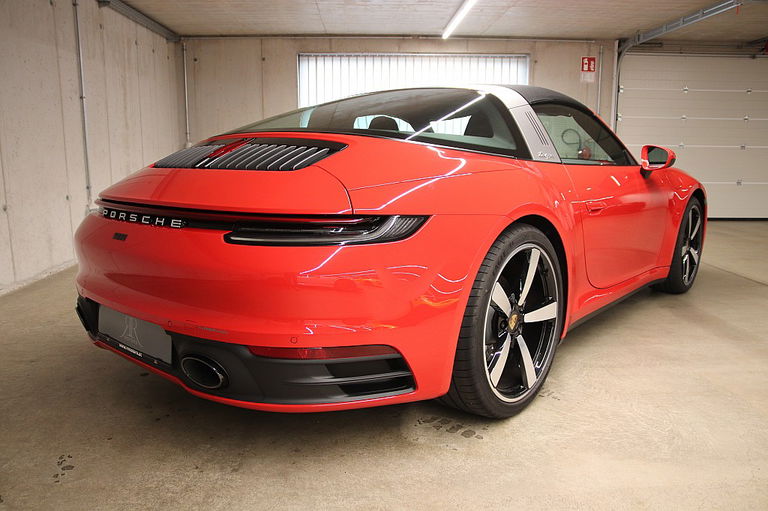 Porsche 992 Targa 4