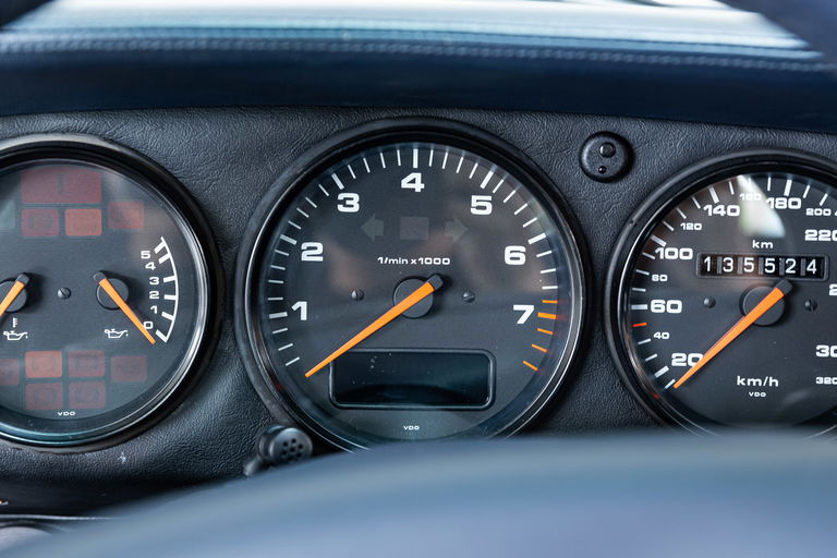 Porsche 993 Carrera 4S