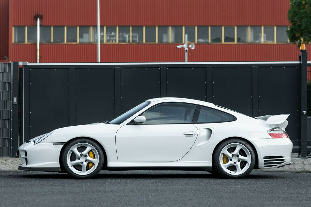 Porsche 996 GT2