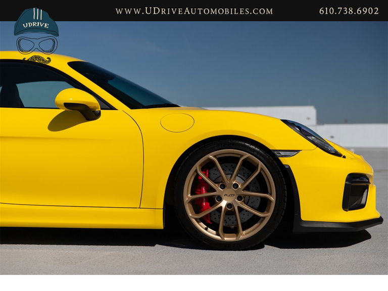 Porsche 981 Cayman GT4