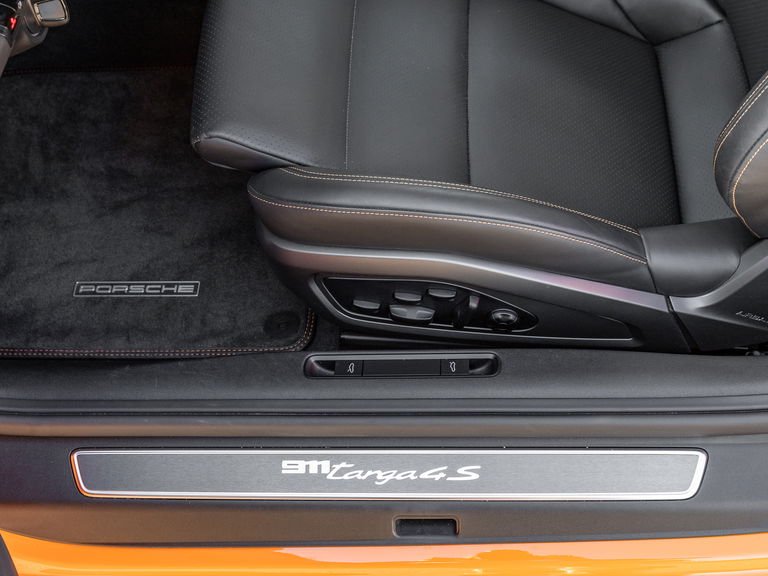 Porsche 992 Targa 4S