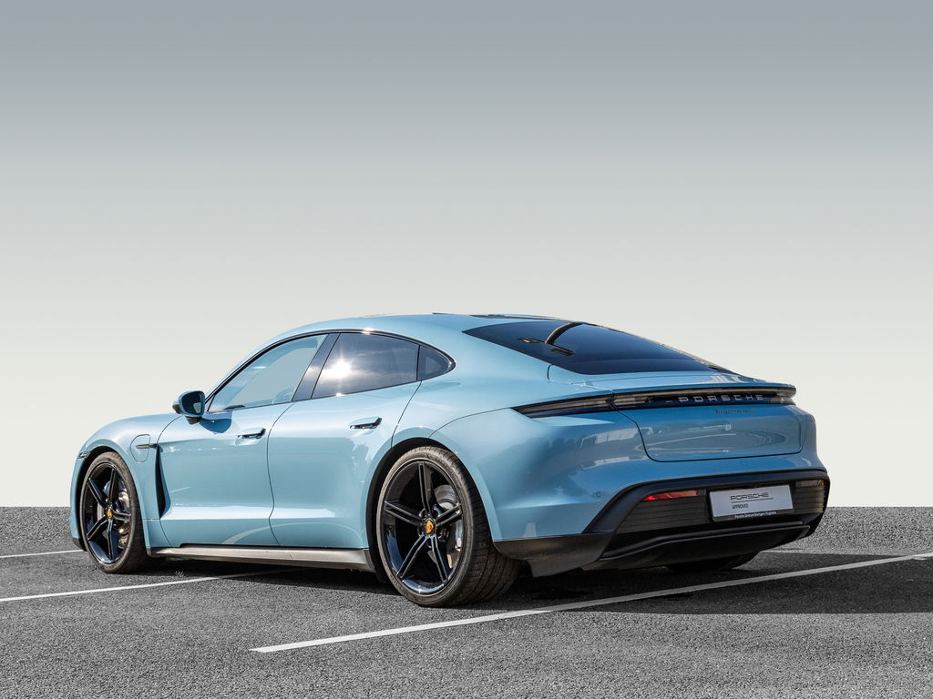 Porsche Taycan 4S