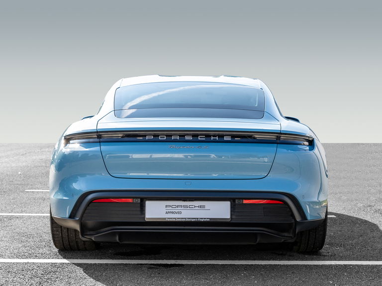 Porsche Taycan 4S