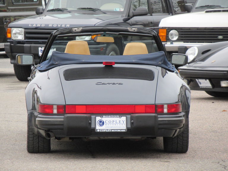 Porsche 911 Carrera 3.2 (US)