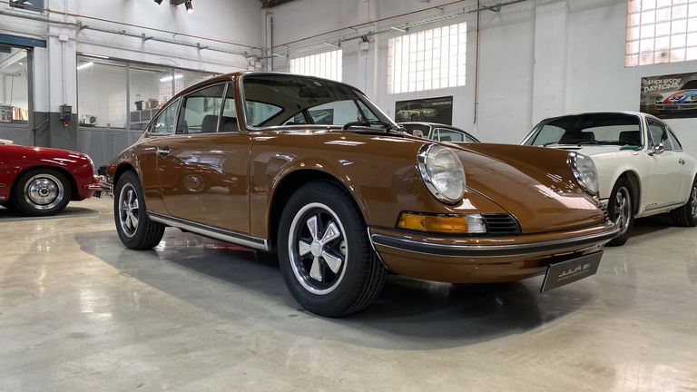 Porsche 911 T (US)