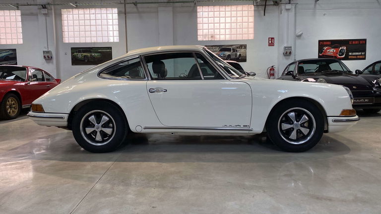 Porsche 911 T
