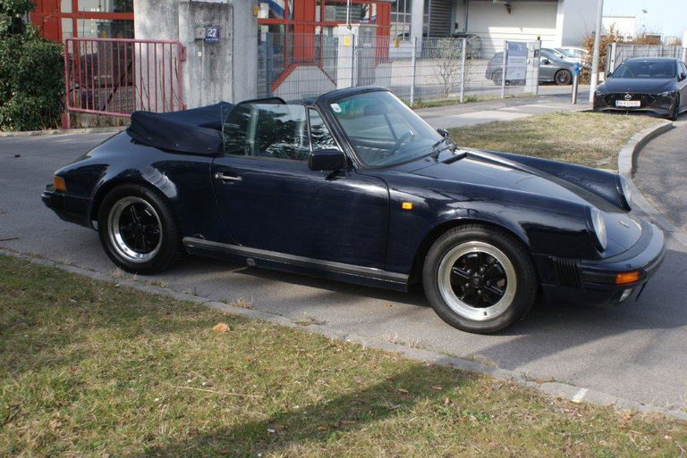 Porsche 911 Carrera 3.2