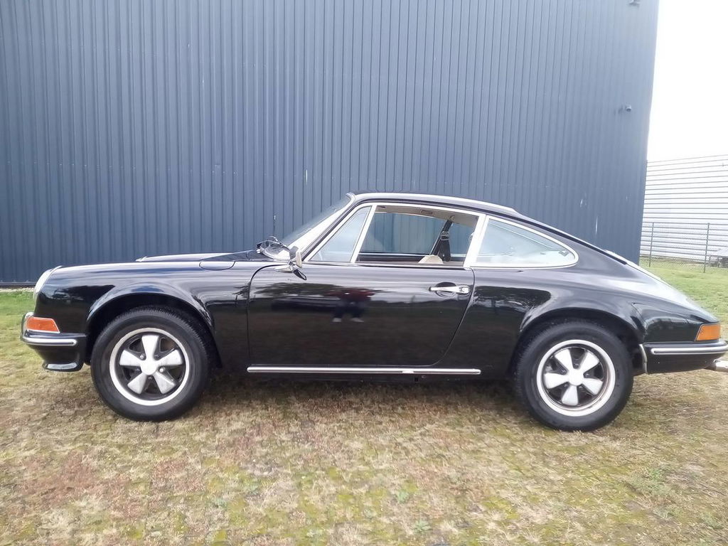 Porsche 911 T