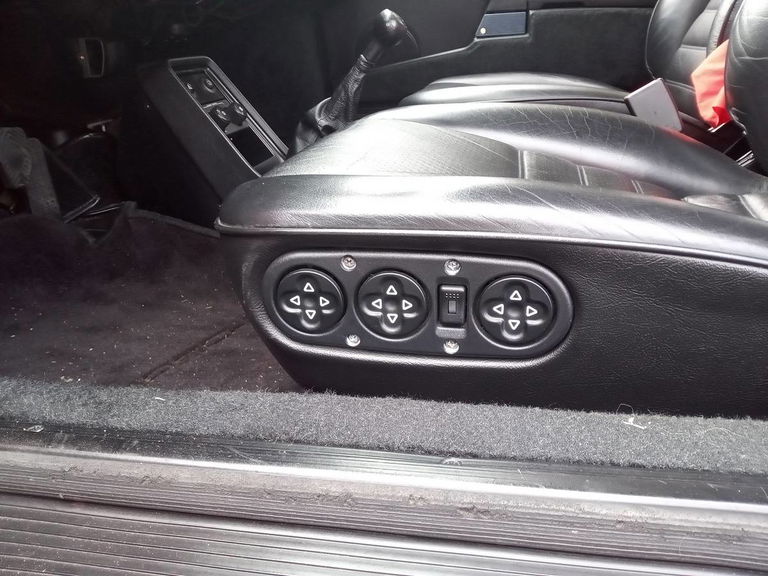 Porsche 911 Carrera 3.2 Speedster (US)