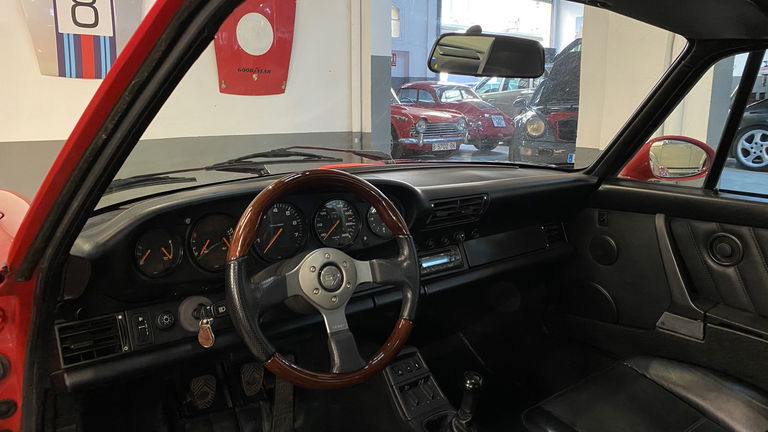 Porsche 964 Carrera 4