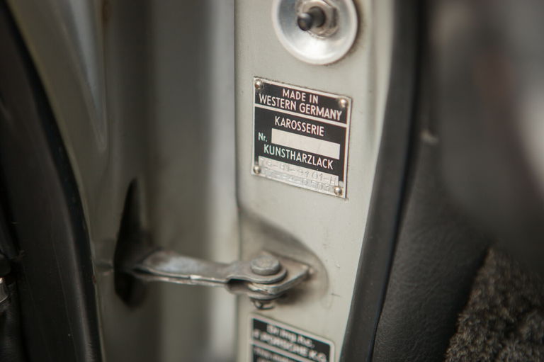 Porsche 911 S (F-Modell)