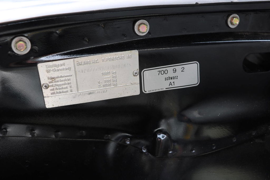 Porsche 911 Turbo 3.3