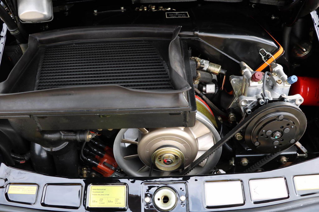 Porsche 911 Turbo 3.3