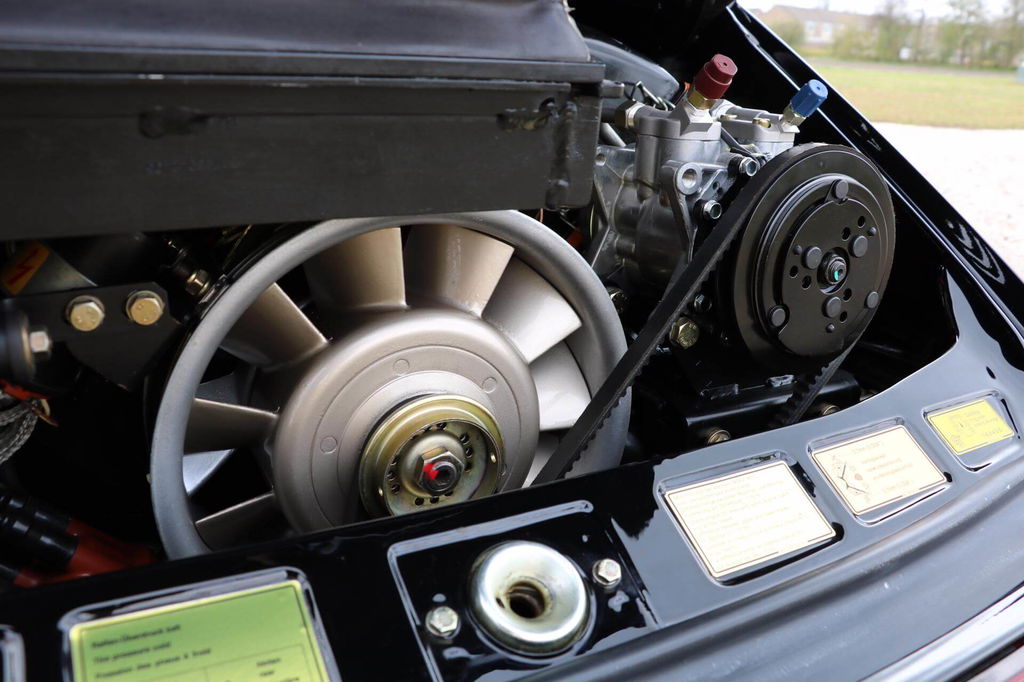 Porsche 911 Turbo 3.3