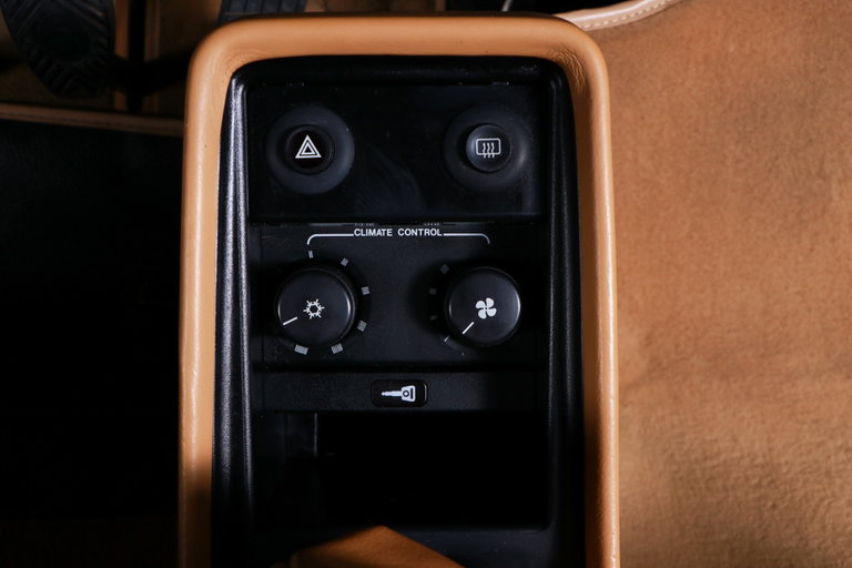 Porsche 911 Turbo 3.3 (US)