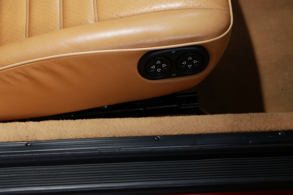 Porsche 911 Turbo 3.3 (US)