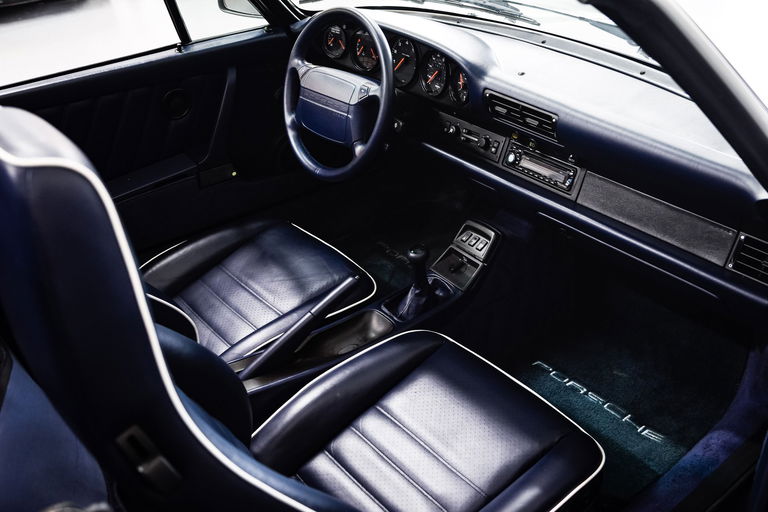 Porsche 964 Carrera 2