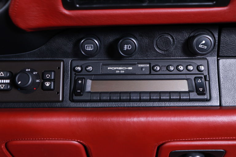 Porsche 993 Carrera 4S