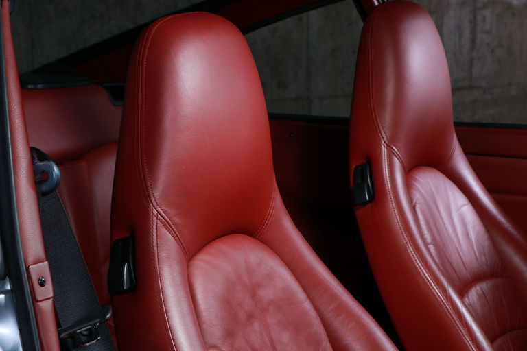 Porsche 993 Carrera 4S